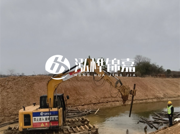 為什么要進行河道護坡？堤壩加固木樁的作用？